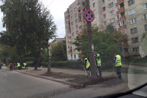 В Великих Луках, в районе ВЗВА, затруднено движение (фото)