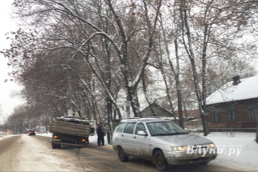 Фотофакт: отвалилось колесо