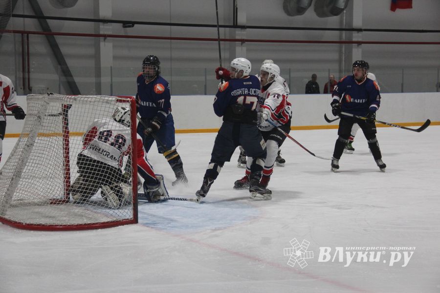 ХК «Экспресс» уступил команде «Аванта-Остров» (ФОТО)