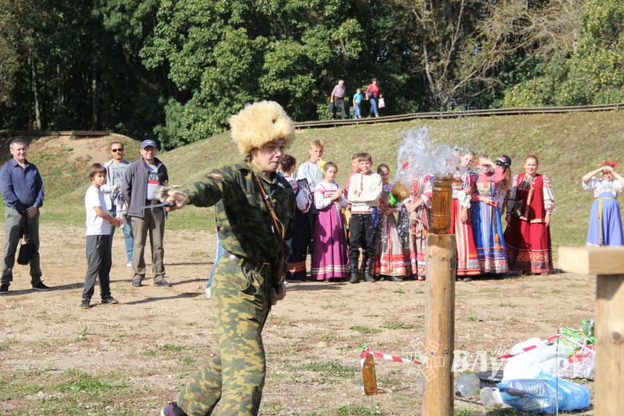 В Великолукской крепости прошёл Чемпионат Псковской области по рубке шашкой (ФОТО)