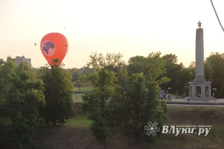 Международная встреча воздухоплавателей в Великих Луках (ФОТО, ВИДЕО)