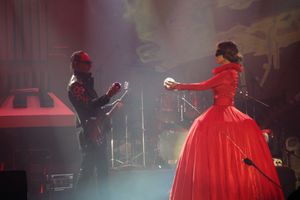 «Пикник» представил великолучанам «Большую игру»