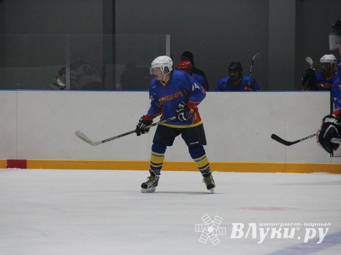 ХК «ЛукиСпорт» разгромила команду Невеля (ФОТО)