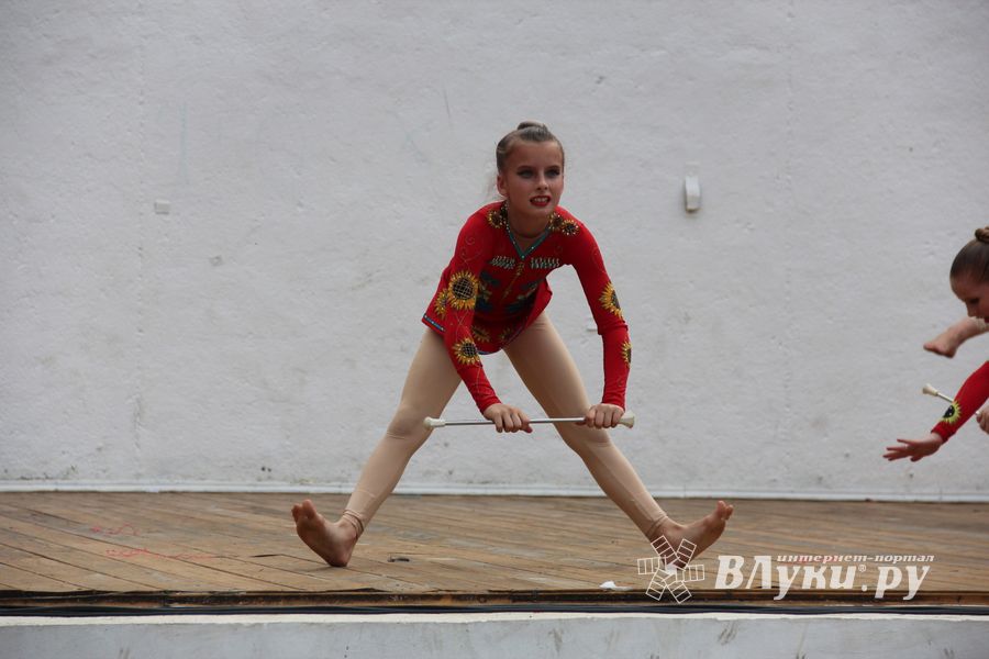 Лучшие мажоретки и барабанщицы награждены (ФОТО)