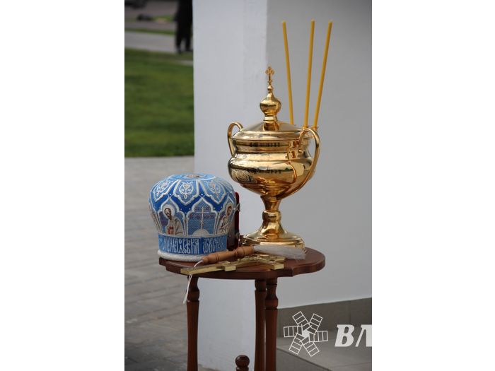 Новую часовню Покрова Богоматери освятили сегодня в заречном районе Великих Лук (ФОТО)