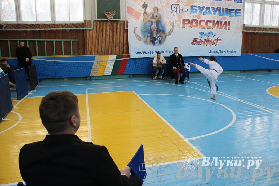 В Великих Луках прошел Открытый чемпионат Псковской области по каратэ
