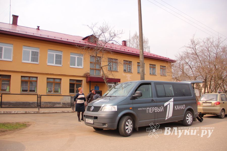 Первый канал в Великих Луках: помочь маленькому Мише Косенкову (фото)