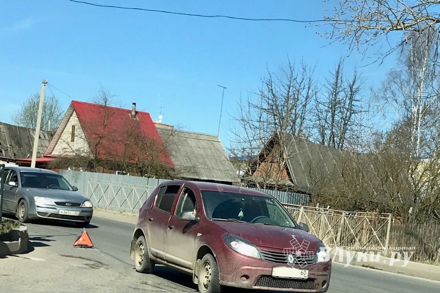 Из-за ДТП на Мурманской образовалась пробка (ФОТО)