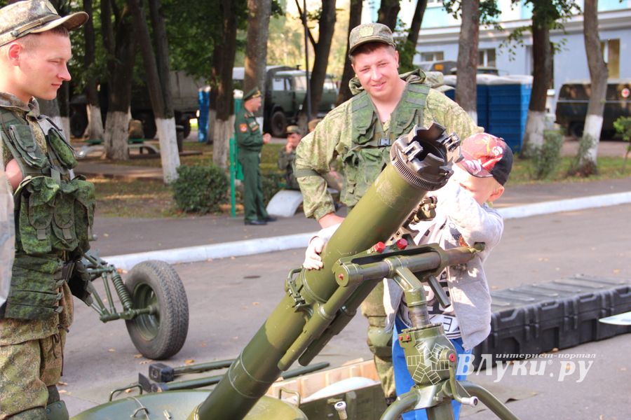 Великие Луки празднуют День города (ФОТО)