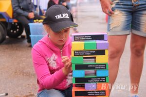 ​Tele2 поздравила великолучан с Днем рождения любимого города (фото)