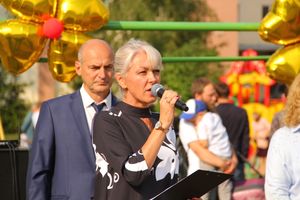 1 сентября в школах Великих Лук прошли Торжественные линейки (ФОТО)