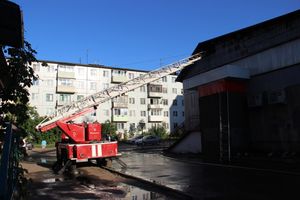 В Великих Луках произошёл пожар в магазинах (ФОТО)