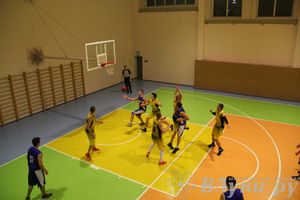 В Великих Луках проходят игры Чемпионата АСБ (фото)