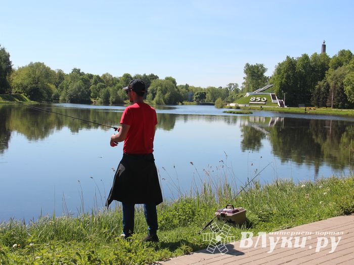 В Великих Луках состоялся Чемпионат города по ловле рыбы спиннингом (ФОТО)