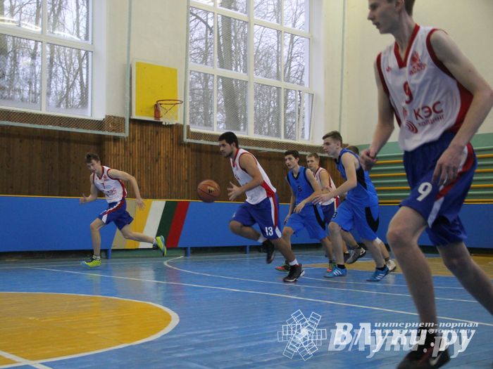 Великолучанки заняли первое место в дивизиональной игре «КЭС-Баскет» (фото)