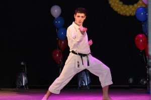 В Великих Луках наградили лучших спортсменов