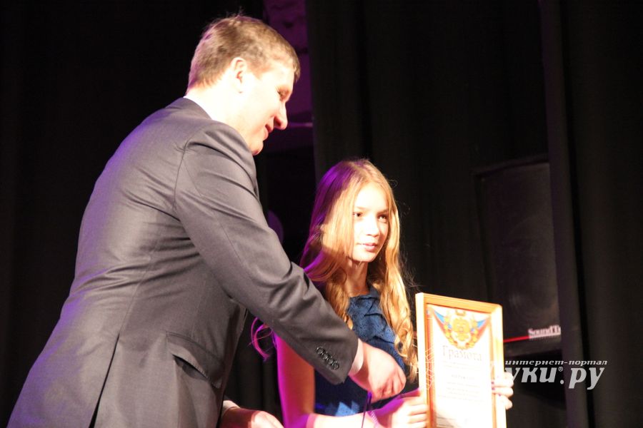 В Великих Луках наградили лучших спортсменов