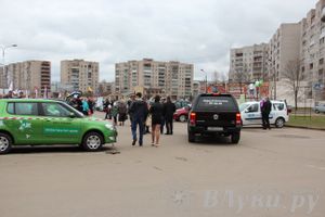 В Великих Луках прошла автомобильная ярмарка