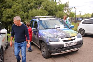 В Великих Луках прошла «Автовыставка 2017» (ФОТО)