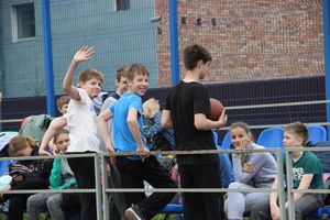 Великолукские школьники сдают ГТО (ФОТО)