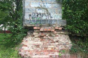 Великолучанам предлагают обходить улицу Евгения Клевцова (ФОТО)