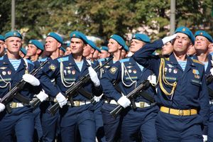 Военный парад в Великих Луках, часть II (ФОТО)