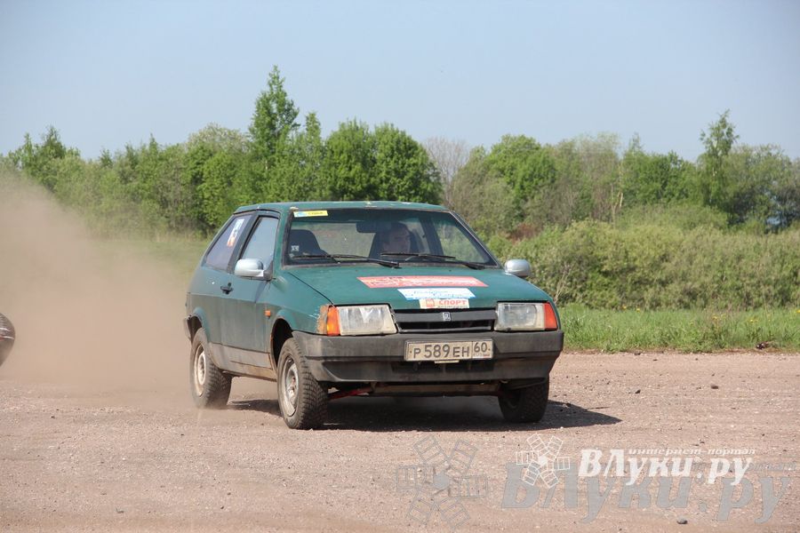 II Официальный этап Первенства г. Великие Луки — Новосокольники по Авто Спринт-слалому (фото)