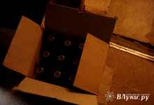 В круглосуточном магазине в Псковской области полицейские обнаружили 150 литров контрафактного алкоголя (ФОТО)