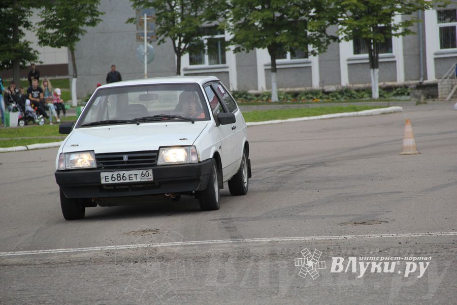 В Невеле состоялся финал по автоспринтслалому