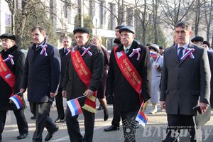 В Великих Луках состоялся торжественный митинг в честь Дня народного единства (ФОТО)