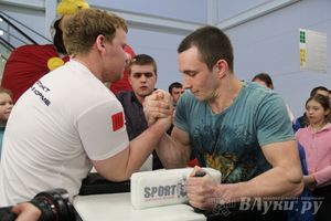 В ТЦ «Апельсин» прошла весенняя ночь распродаж