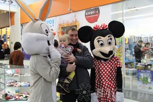 Ночь распродаж в ТЦ «Апельсин»