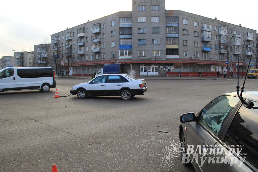 Фотофакт: ДТП на перекрестке Гагарина-Дьяконова