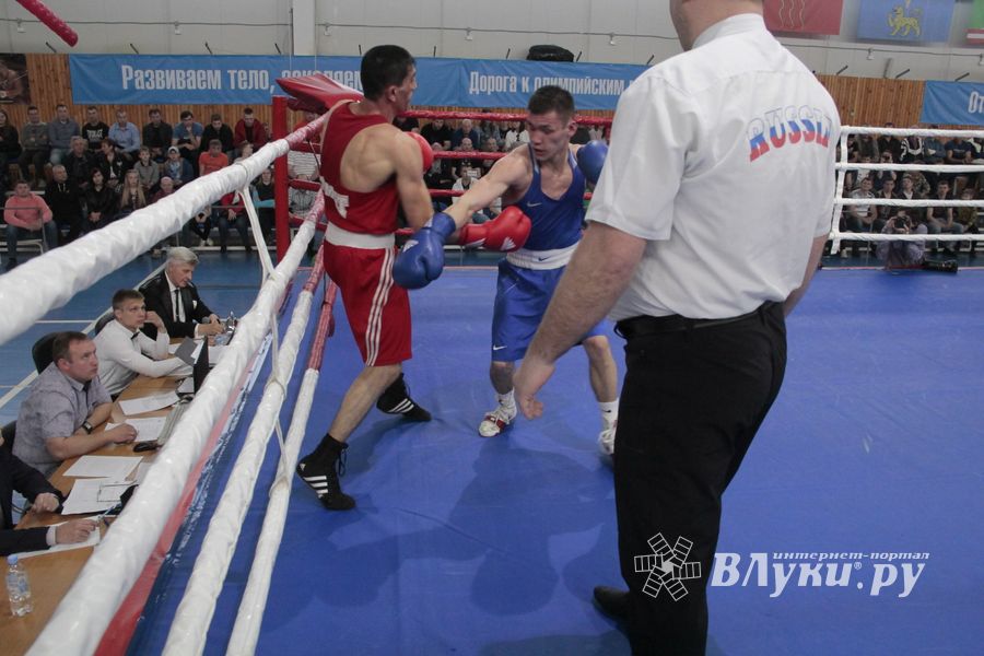 Матчевая встреча по боксу Великие Луки —Псков — Грозный (ФОТО)