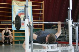 Соревнования по Русскому жиму штанги