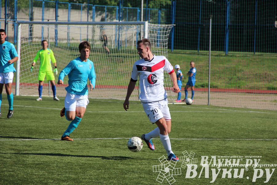 В Великих Луках состоялся матч «Луки-Энергия» — «Звезда» (Санкт-Петербург)