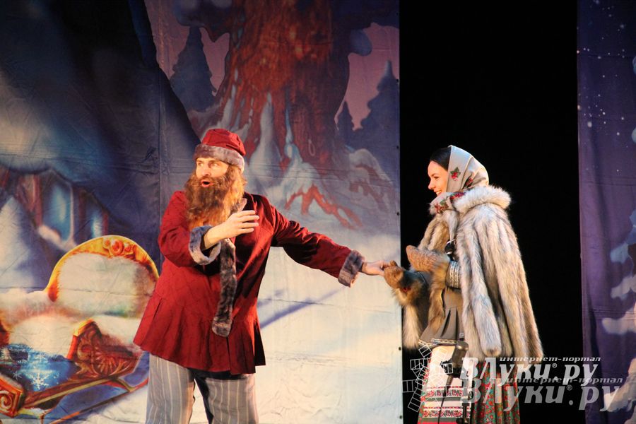 Спектакль «Морозко» прошел в ДК ЛК