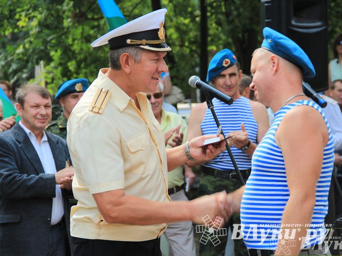 День ВДВ в Великих Луках