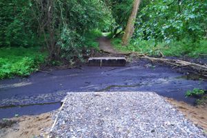В «Парке без границ» появляются беседки (ФОТО)