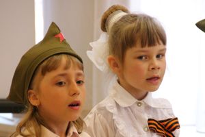 Юные великолучане отметили День победы (ФОТО)