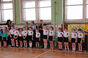 В Великих Луках стартовали спортивные соревнования среди дошколят «Юные олимпионики»