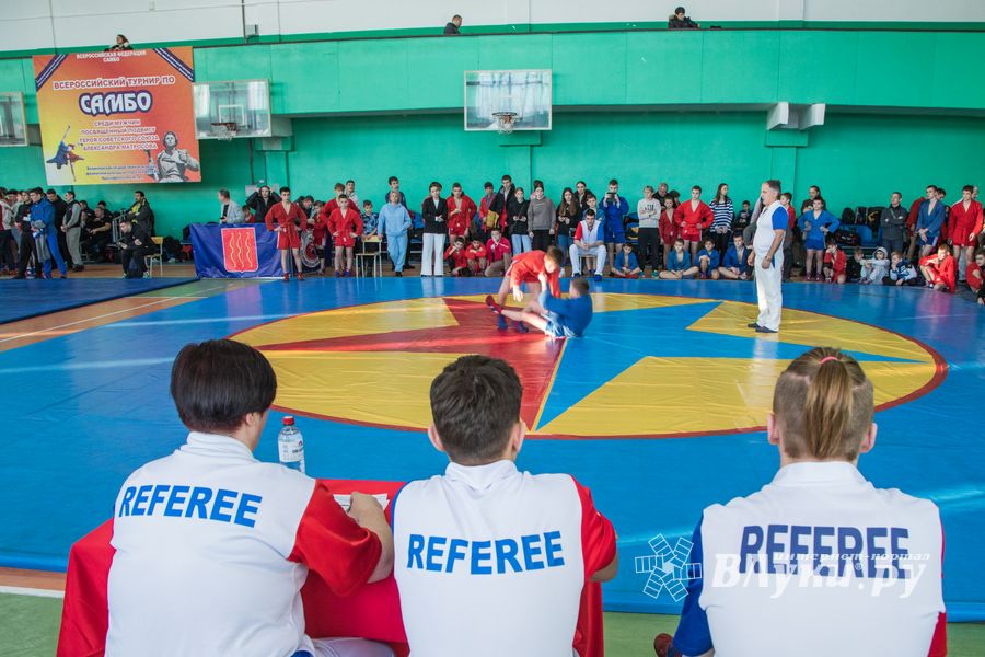 Фото: Александр Воробьев Великолучане завоевали награды Всероссийских соревнований по самбо