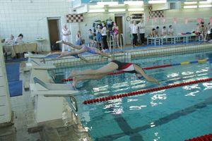 В Великих Луках прошел Чемпионат и Кубок города по плаванию (фото)
