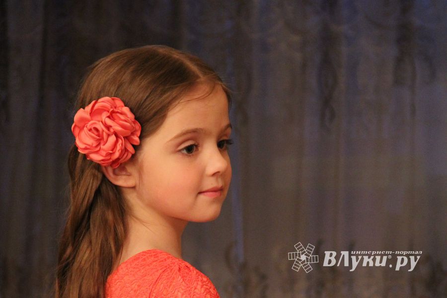 Фотосессия финалисток конкурса «Маленькая красавица Великие Луки 2014»