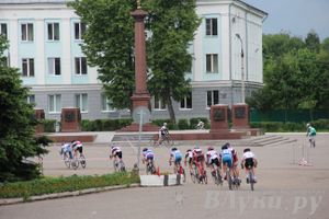 Гонка-критериум по велосипедному спорту