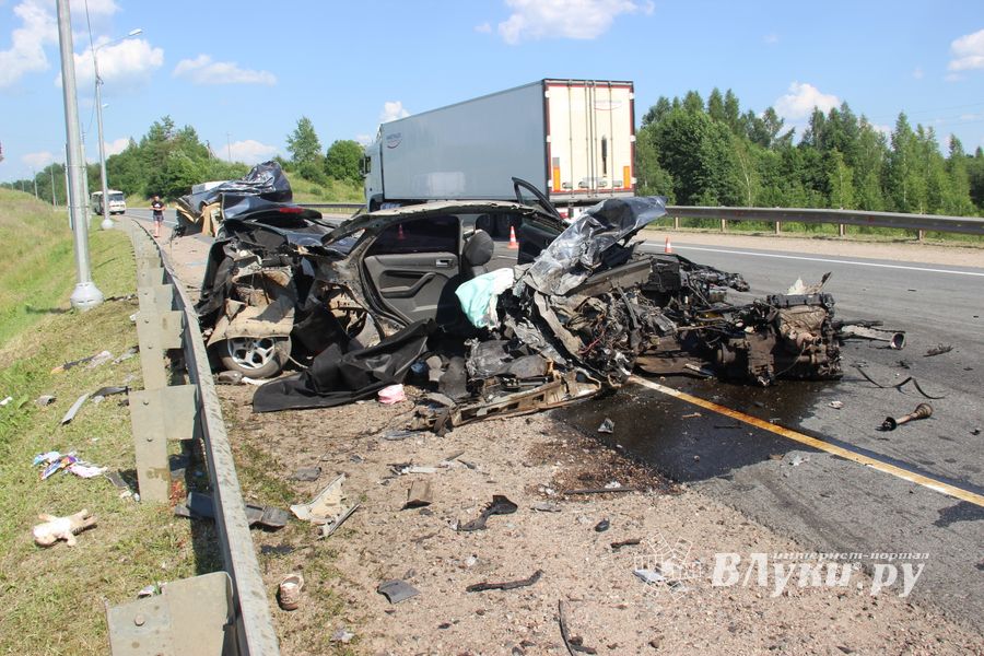 В страшном ДТП под Куньей погибли бабушка, дедушка и внучка (ФОТО)