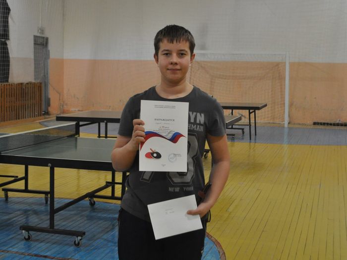 Великолучане привезли награды с турнира по натольному теннису (ФОТО)