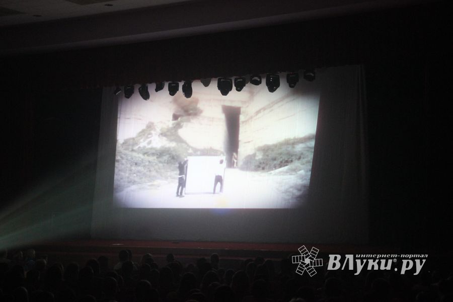 Состоялся концерт братьев Сафроновых «Империя иллюзий» (фото)