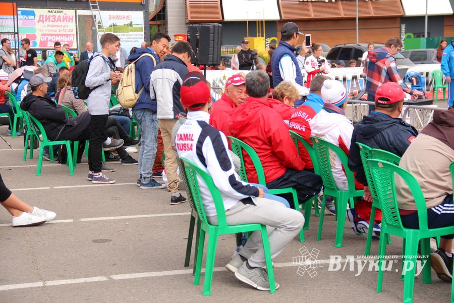 В Великих Луках проходит Чемпионат России по стрельбе из лука (ФОТО)