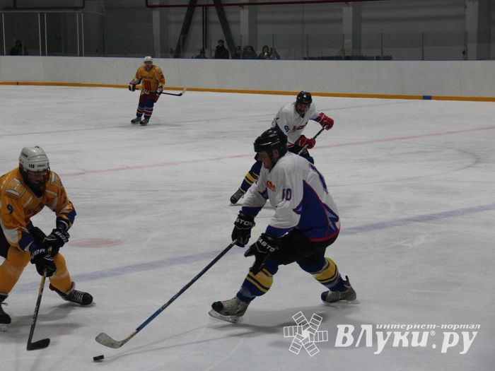 Определилась команда, которая будет представлять город на Кубке области по хоккею (ФОТО)